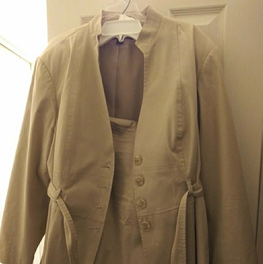 Women's suit